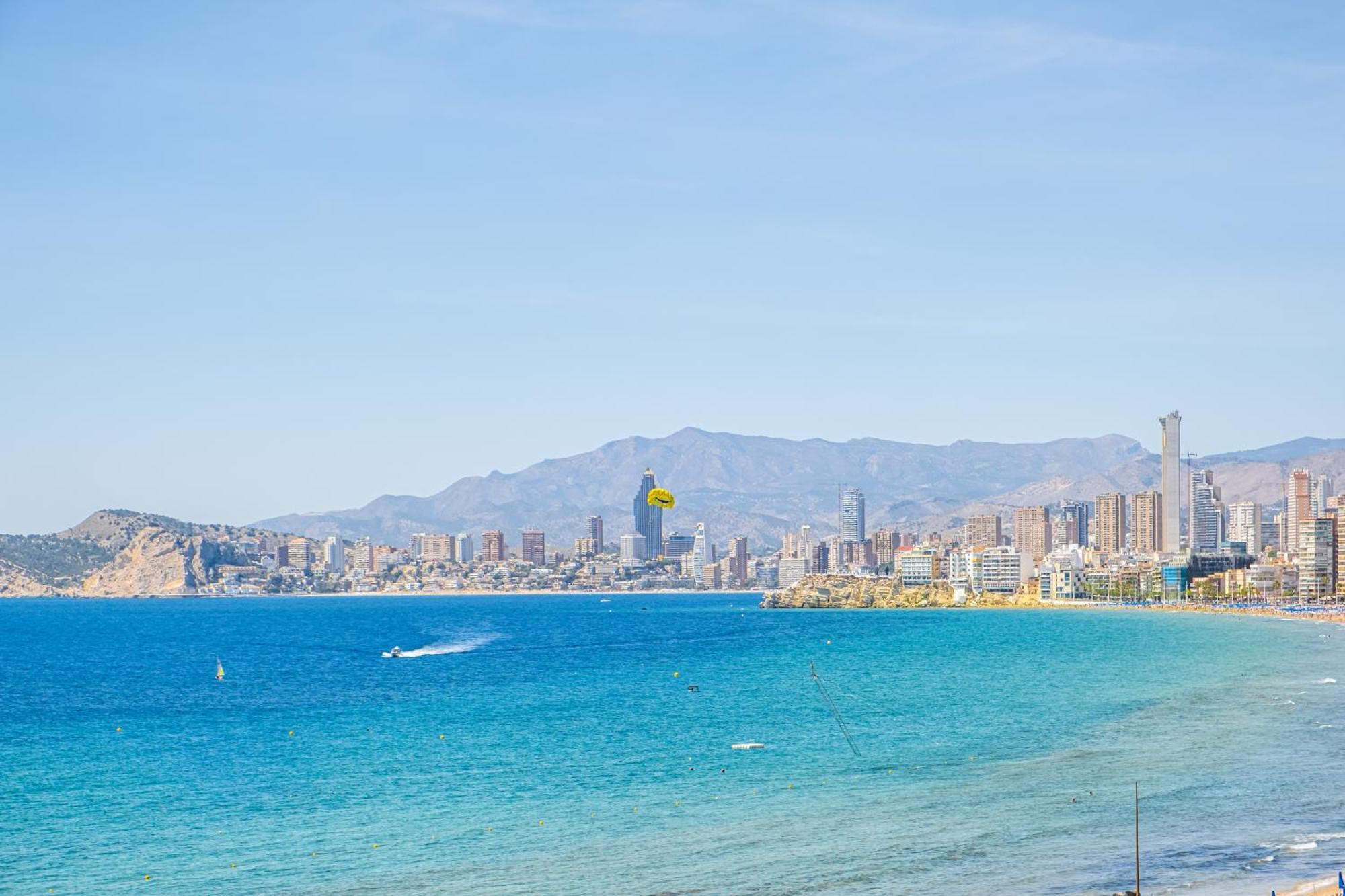 Trinisol Sea Views 23-C Apartment Levante Beach Бенидорм Екстериор снимка